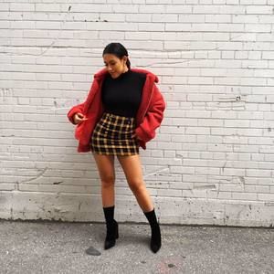 Meet your Posher, Maria jose